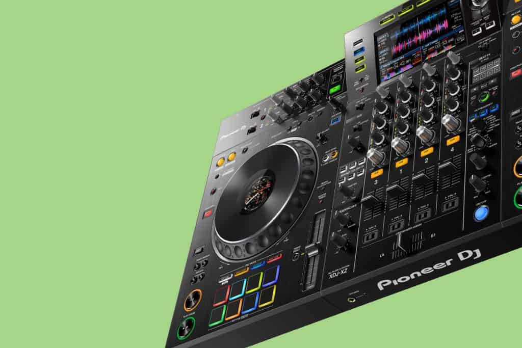 Pioneer-XDJ-XZ-Background- Pioneer-XDJ-XZ-Background-